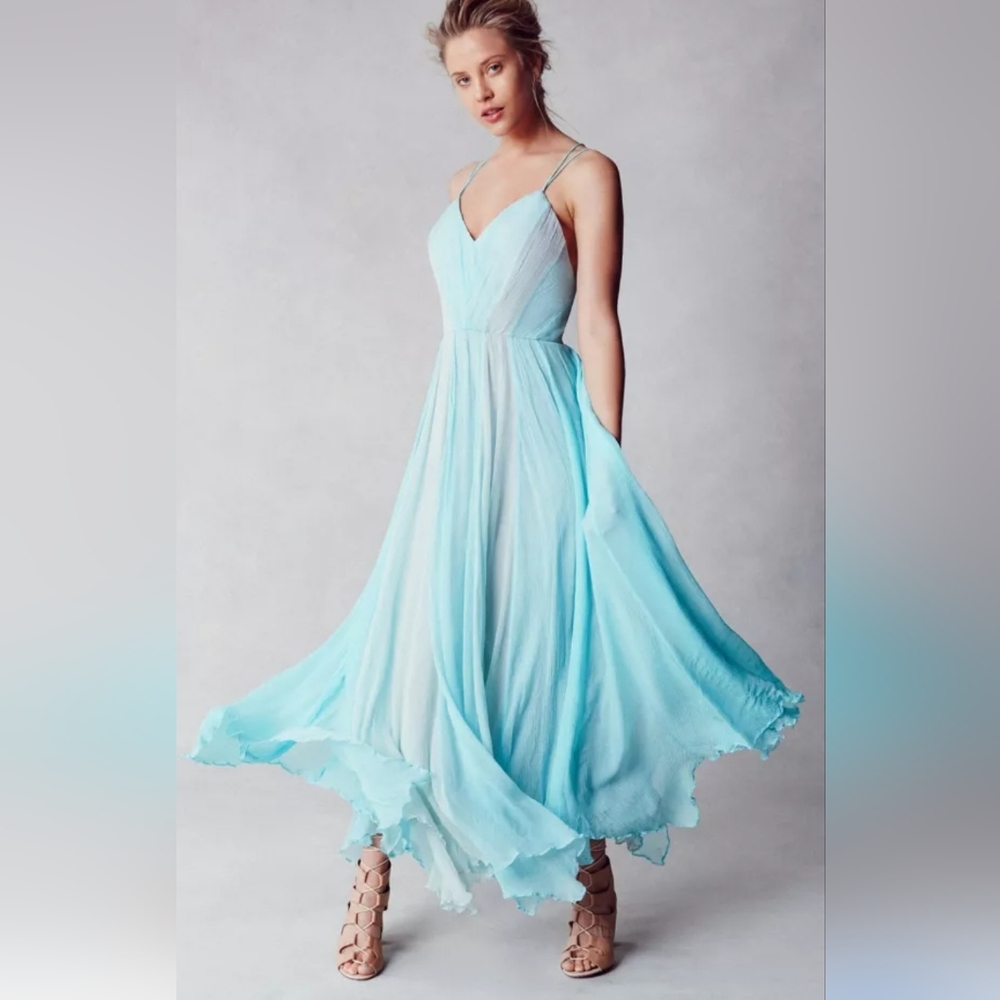 Kimchi Blue Waterfall Chiffon Maxi Dress Size 0